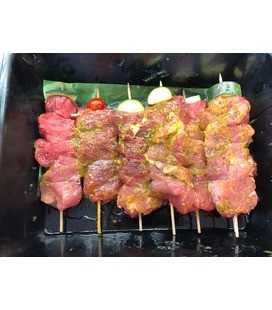 Brochette de porc mariné